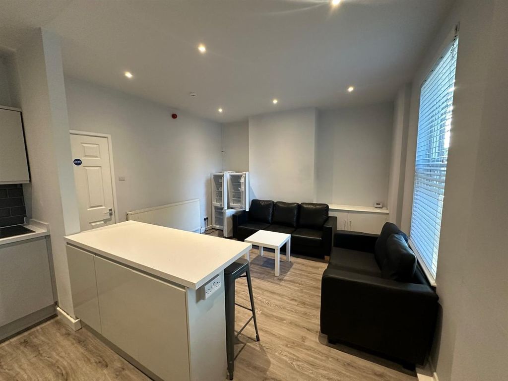 Property photo 3 of 13 Jco240162_18_Ggfx_V_1.Jpg