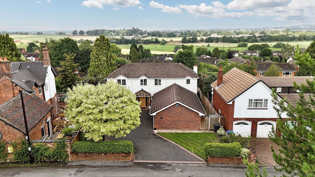 Property photo 1 of 35