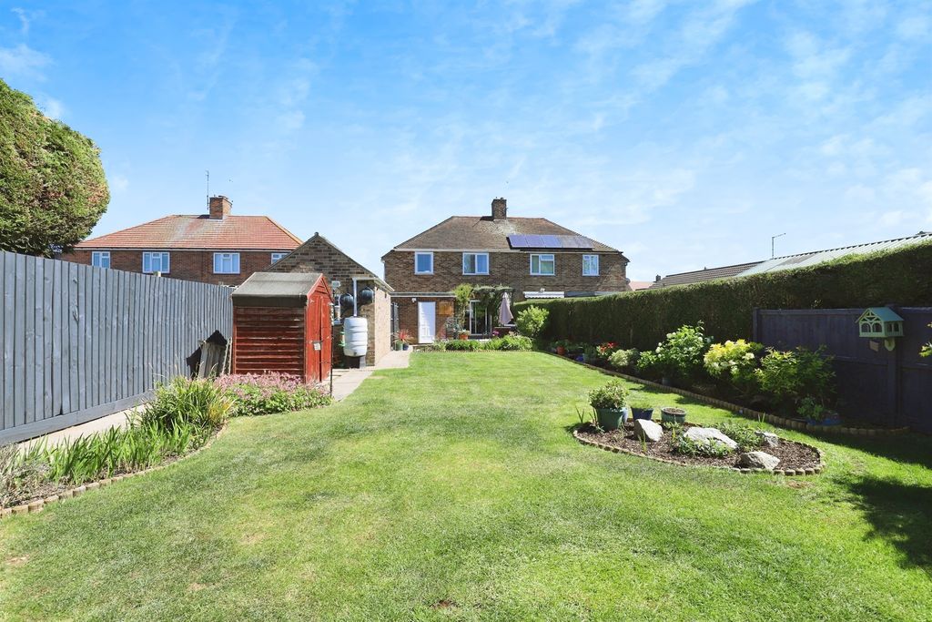 Property photo 2 of 15