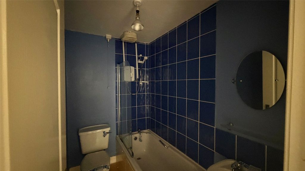 Property photo 3 of 3 Picture No. 05
