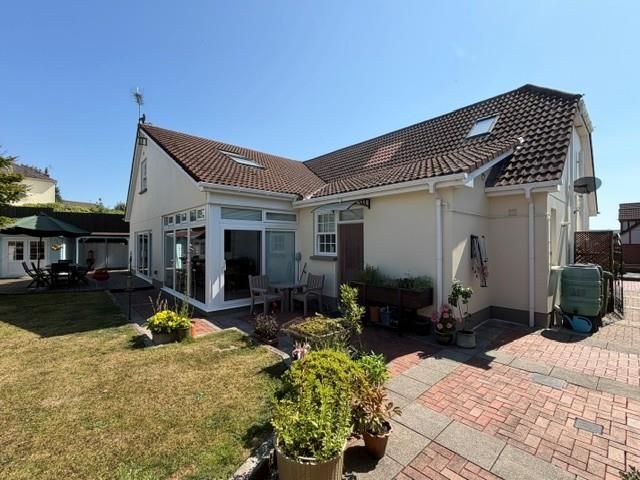 Property photo 3 of 39