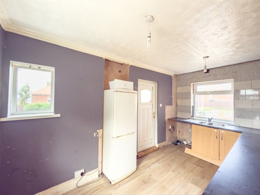 Property photo 2 of 3