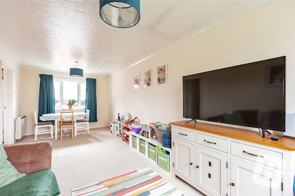 Property photo 2 of 14 Lounge/Diner