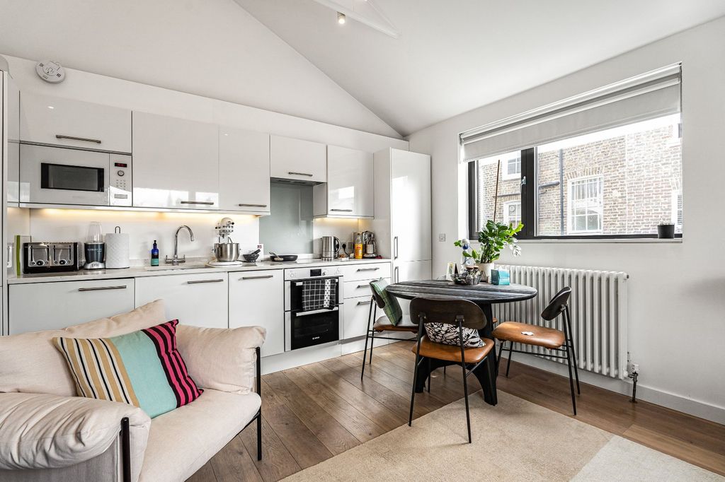 Property photo 1 of 14 Open Plan Living
