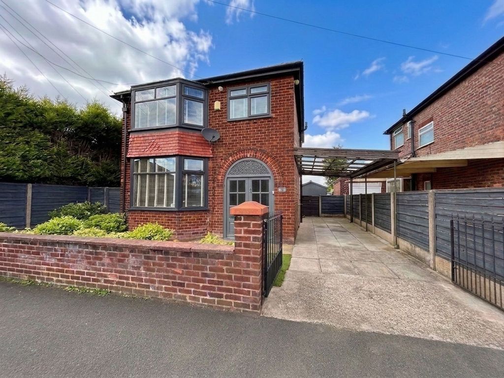 Property photo 1 of 27