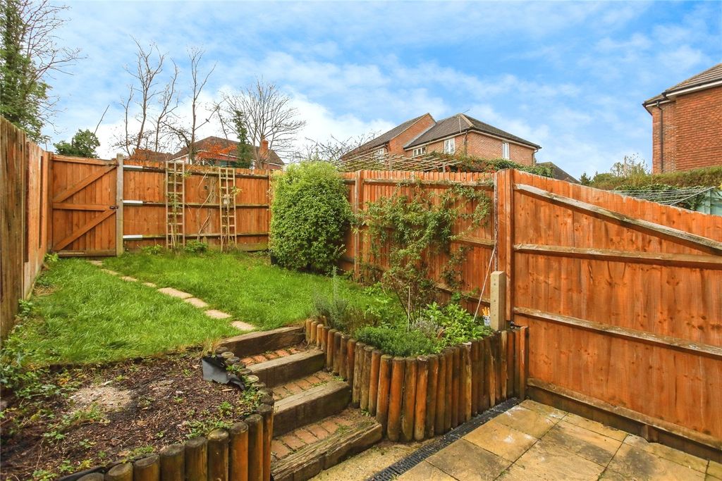 Property photo 3 of 14 Picture No. 21