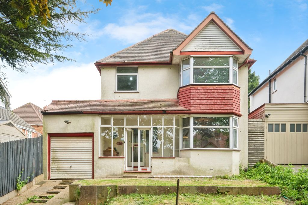 Property photo 1 of 14 Front View