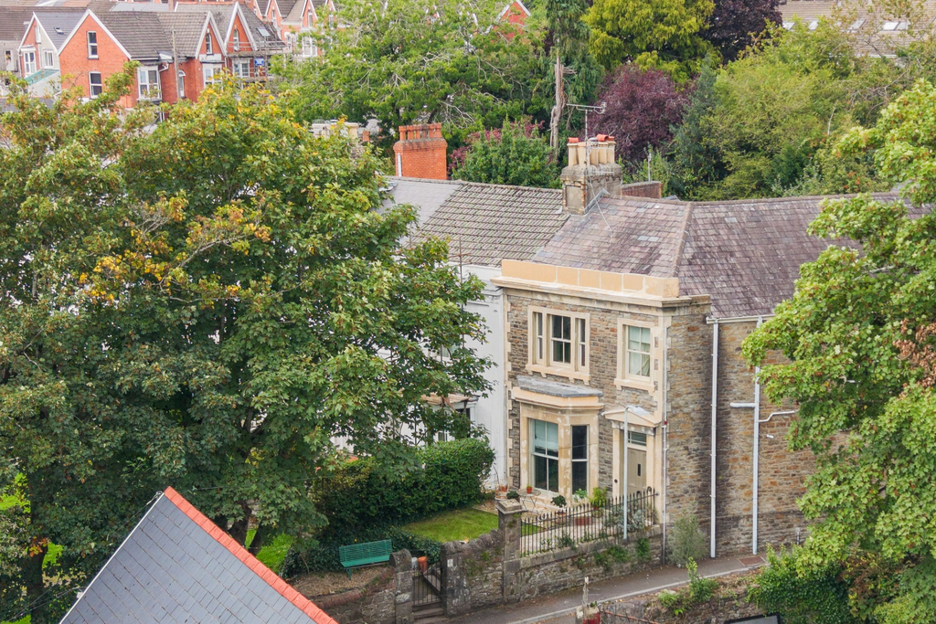 Property photo 1 of 38