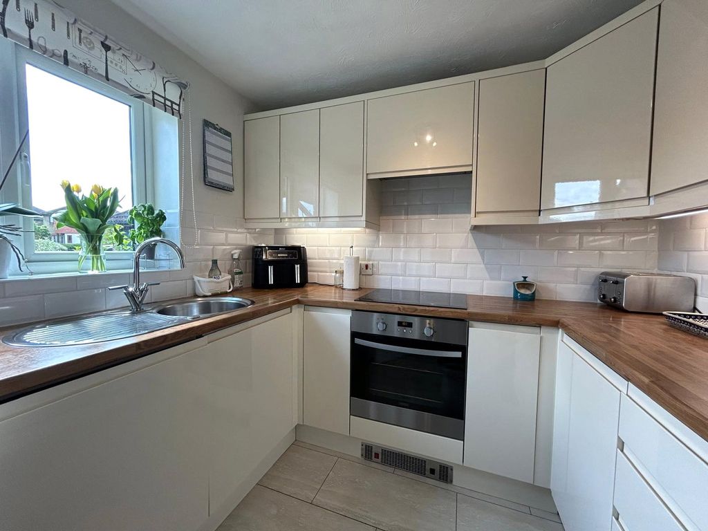 Property photo 2 of 11 Picture No. 06