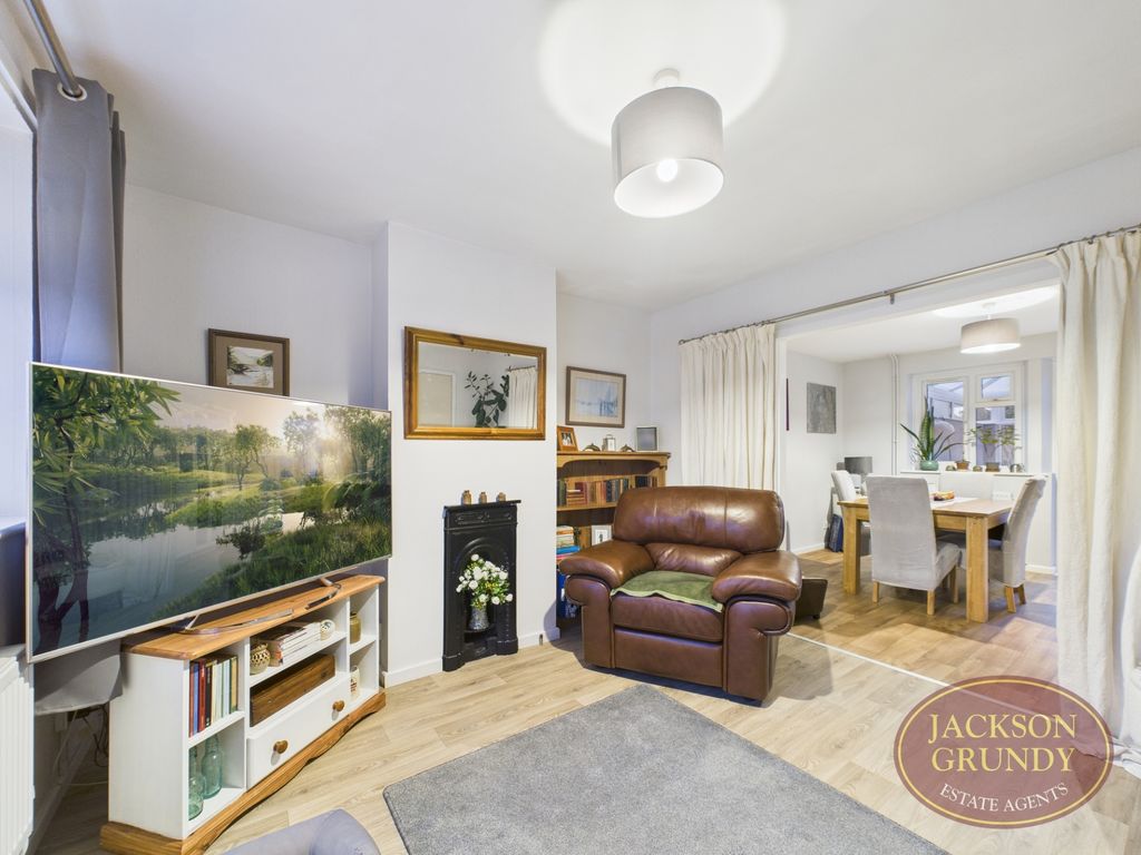 Property photo 2 of 15 Upland Road