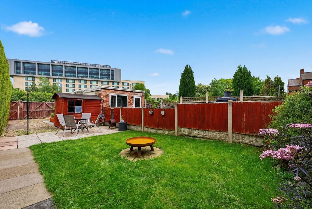 Property photo 3 of 24