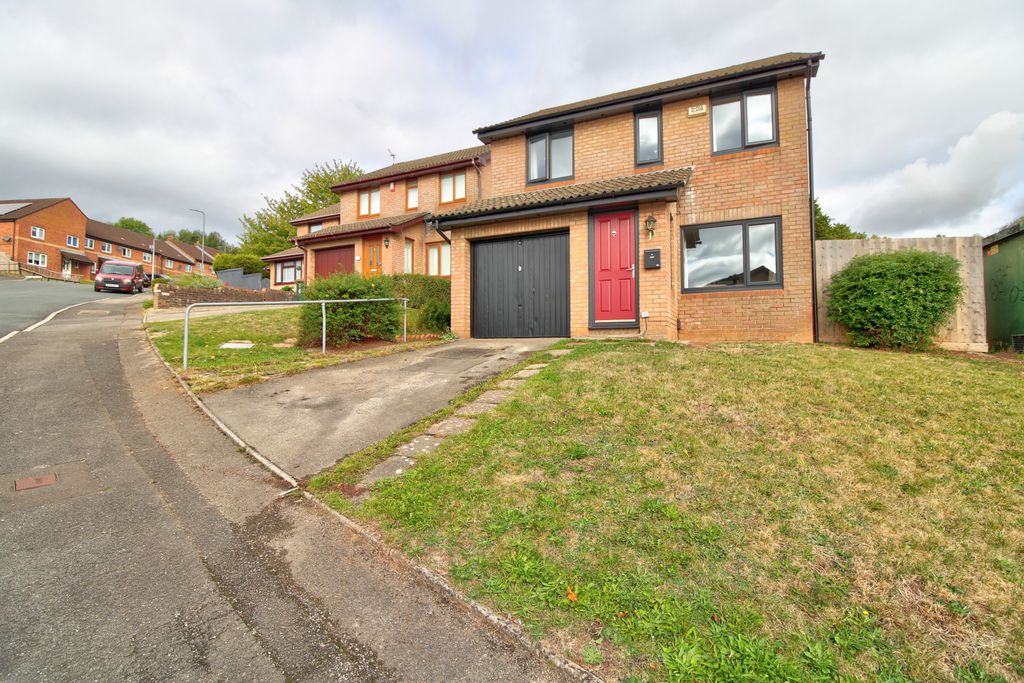 Property photo 1 of 14 Ede984304324c268Bff2Bda466c8Aa7c16Ae9Ffd.Jpg