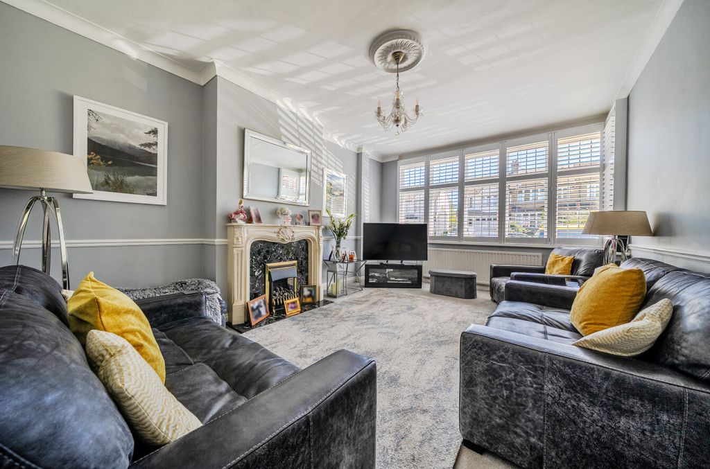 Property photo 2 of 21 1449374-6-69Eba38...