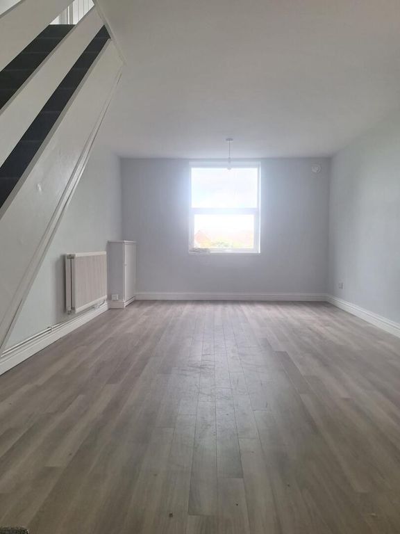 Property photo 1 of 9 Lounge Diner.Jpeg