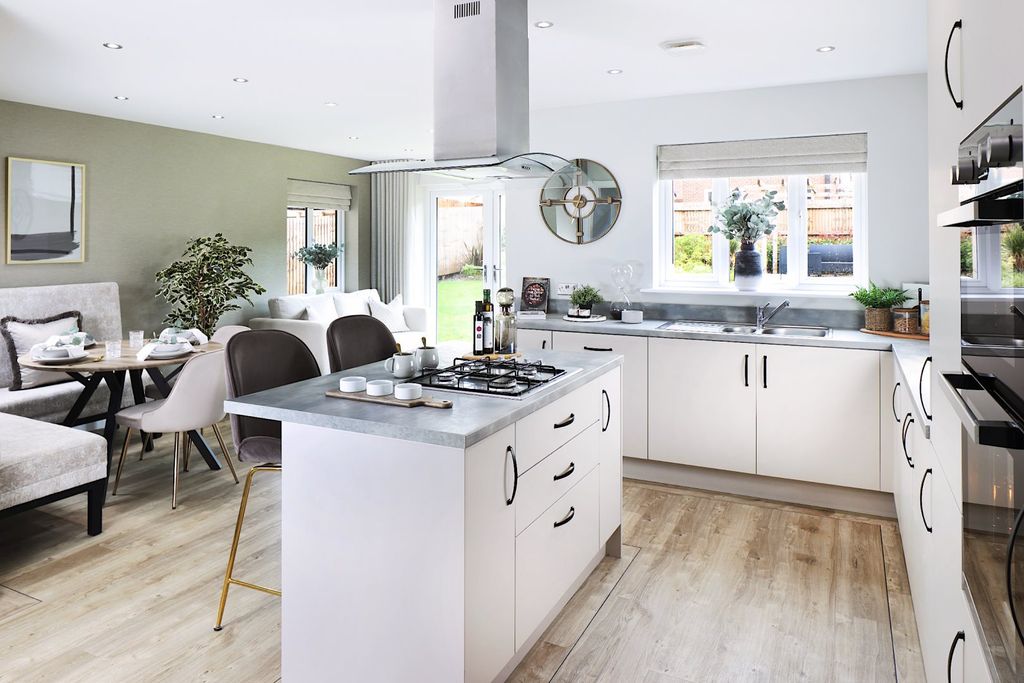 Property photo 2 of 13