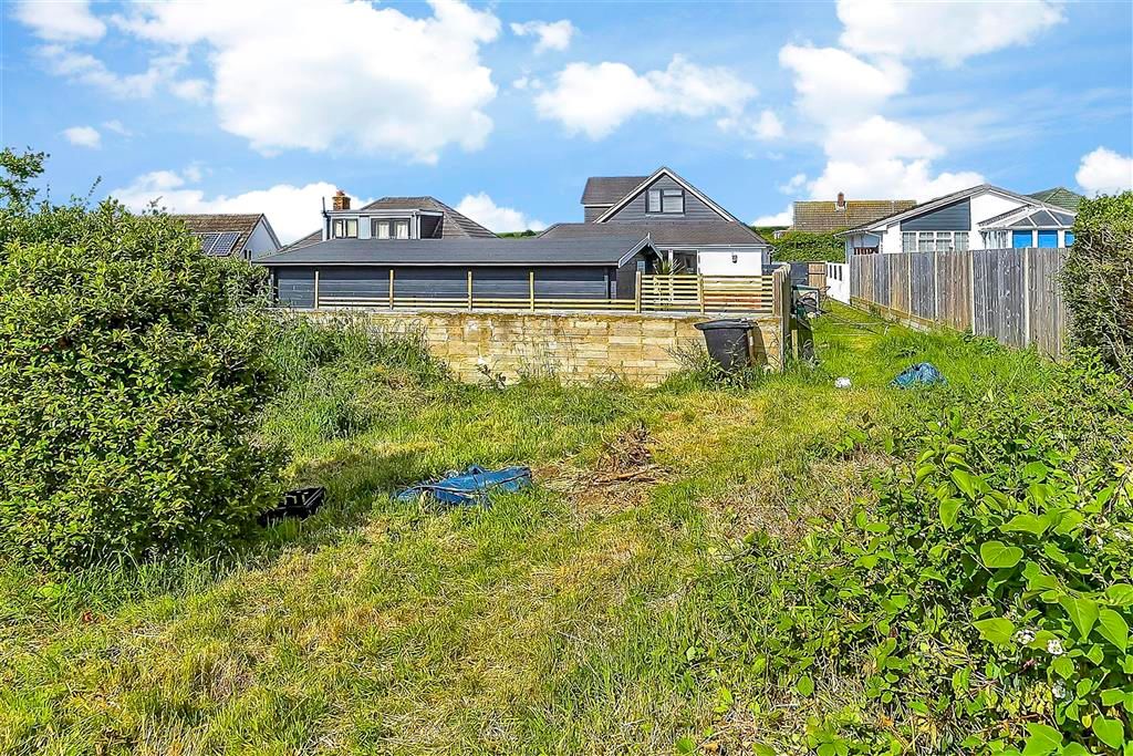 Property photo 1 of 3 Land