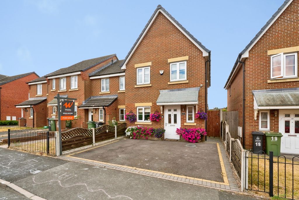 Property photo 1 of 26 Pbox-Img.Jpg