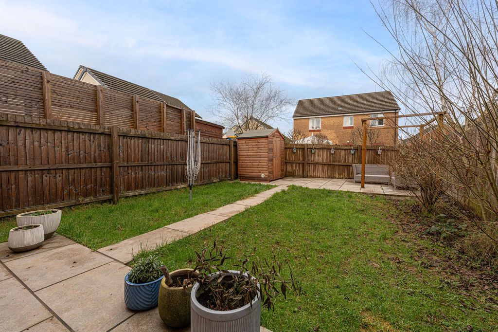 Property photo 2 of 26