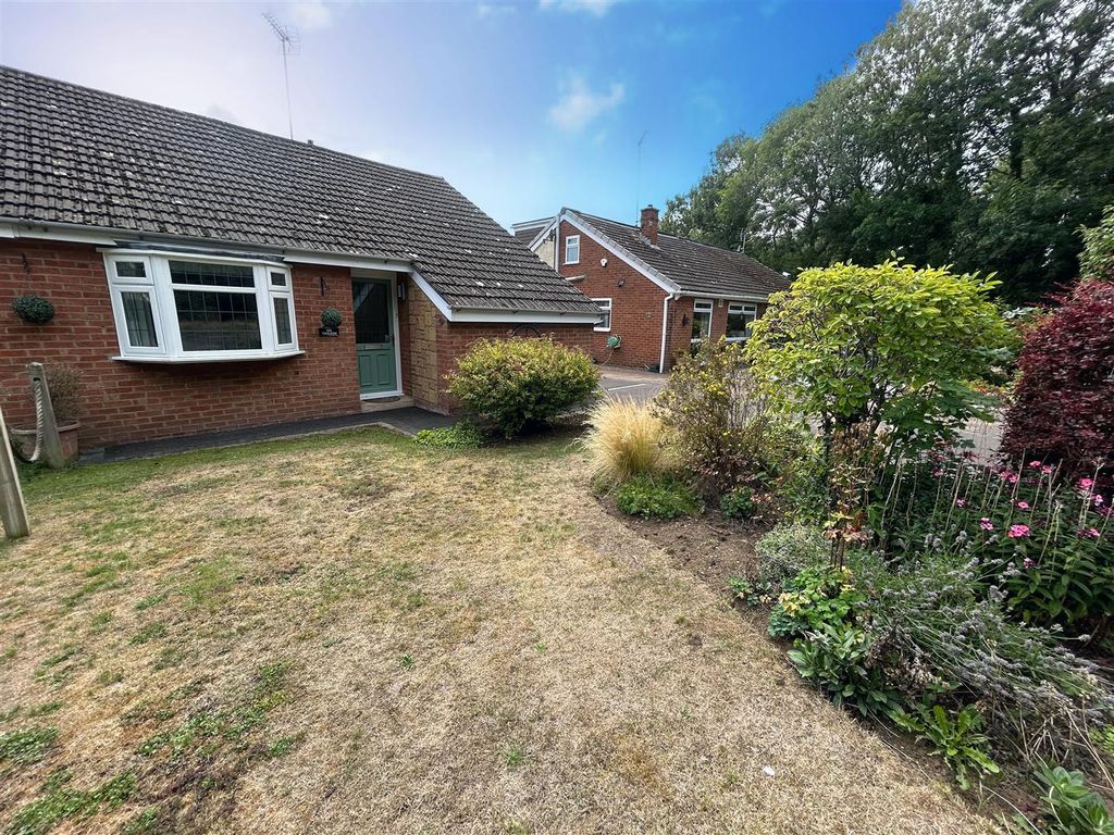Property photo 1 of 16 Exterior