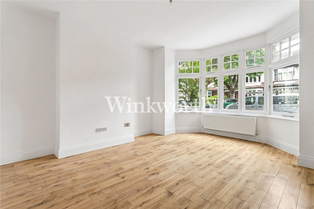 Property photo 2 of 14 Picture No. 05
