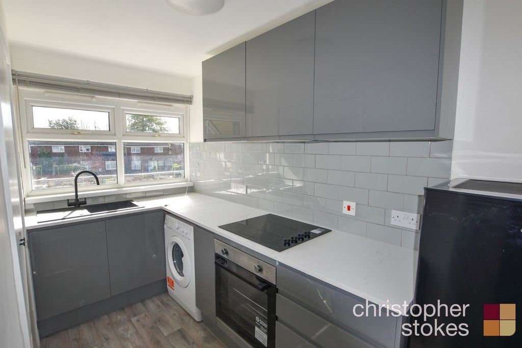 Property photo 3 of 7 5150573