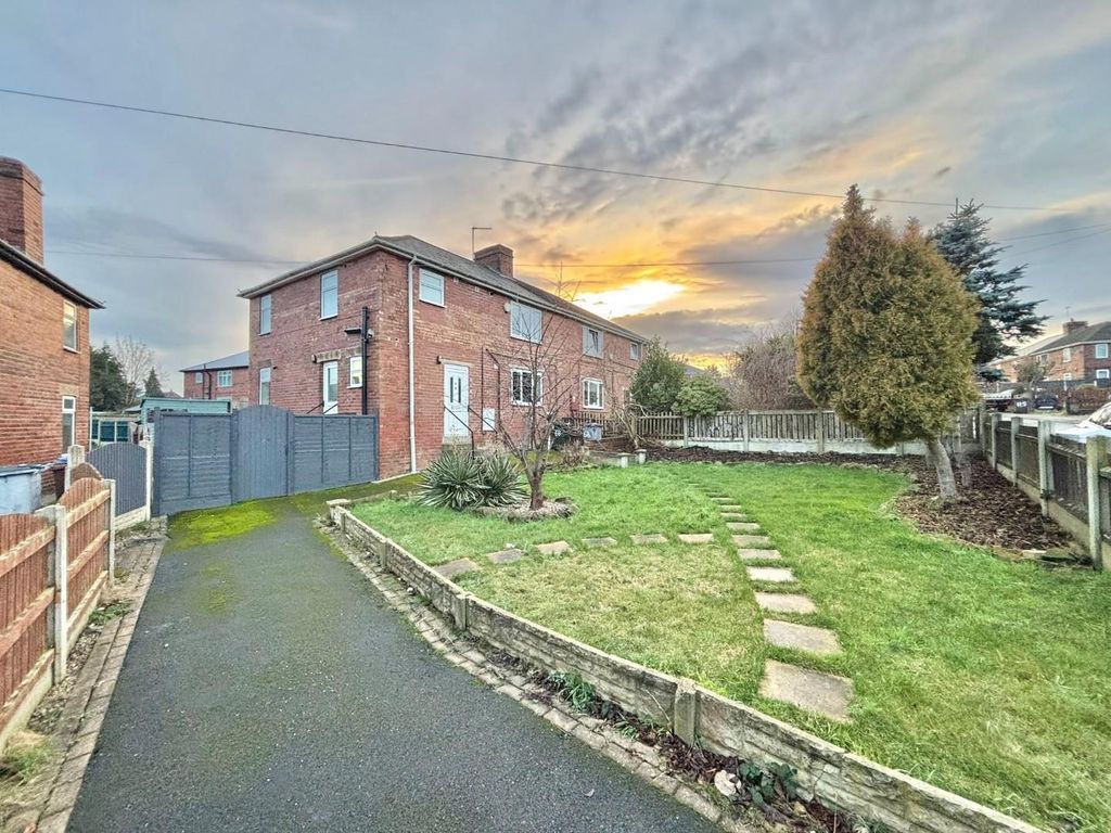 Property photo 1 of 17 8891Ed76-50c2-4176-A99A-Cbdad2E52741.Jpg