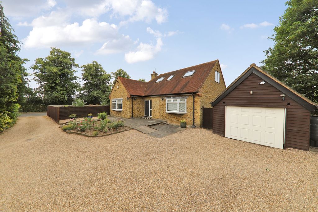 Property photo 1 of 15 Ext (3)(E)