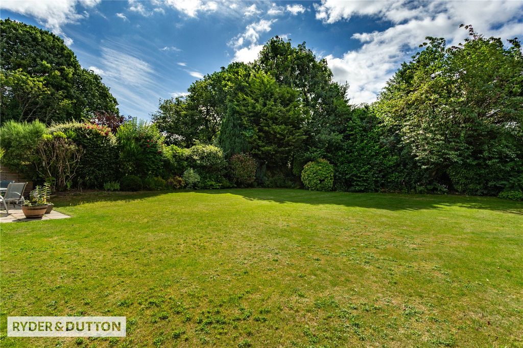 Property photo 3 of 23 Rear Garden