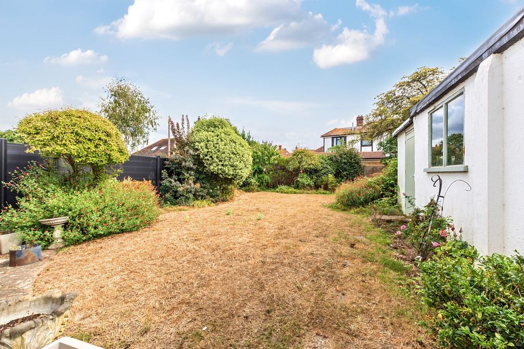 Property photo 2 of 15