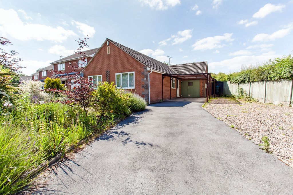 Property photo 1 of 23