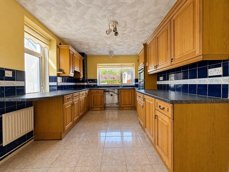 Property photo 3 of 30 Kitchen-Breakfast Room