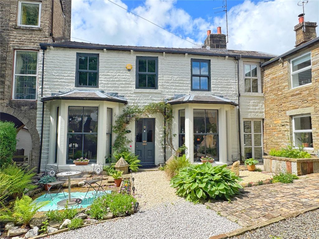 Property photo 1 of 40 Picture No. 47