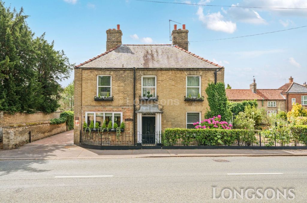 Property photo 1 of 37