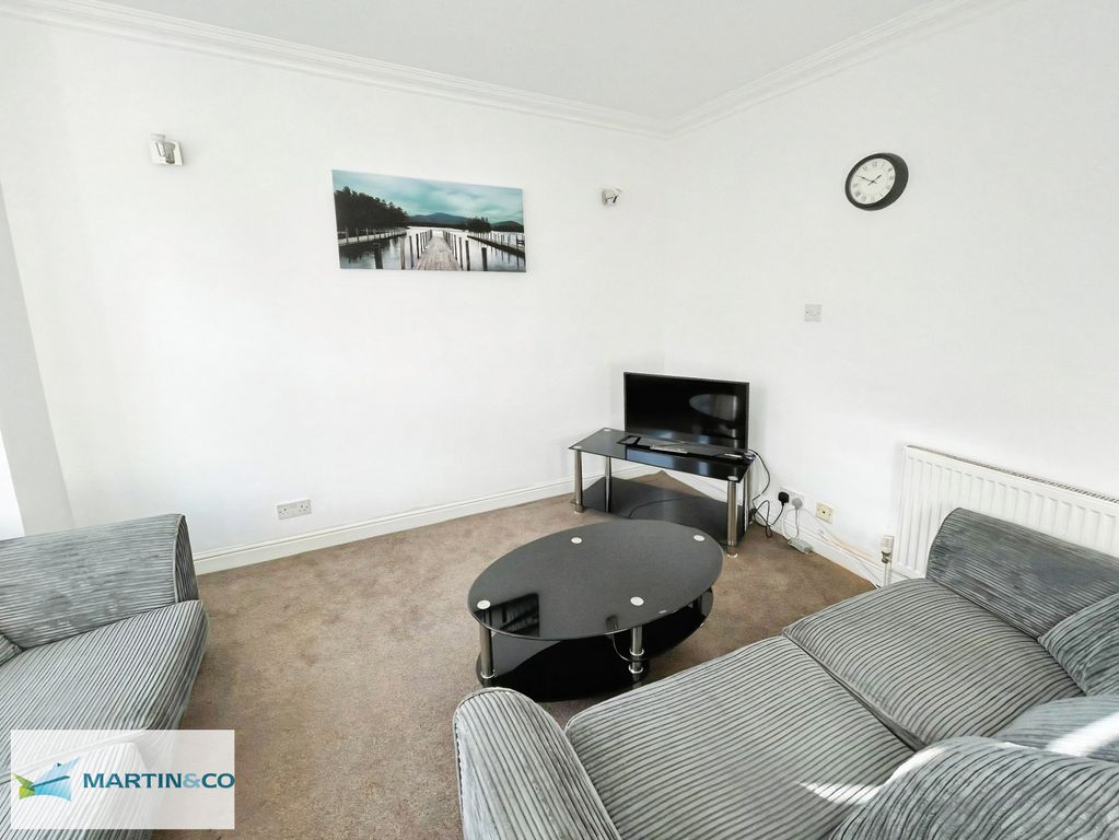 Property photo 2 of 8 Fb8A8A77-Img_587_1_Original