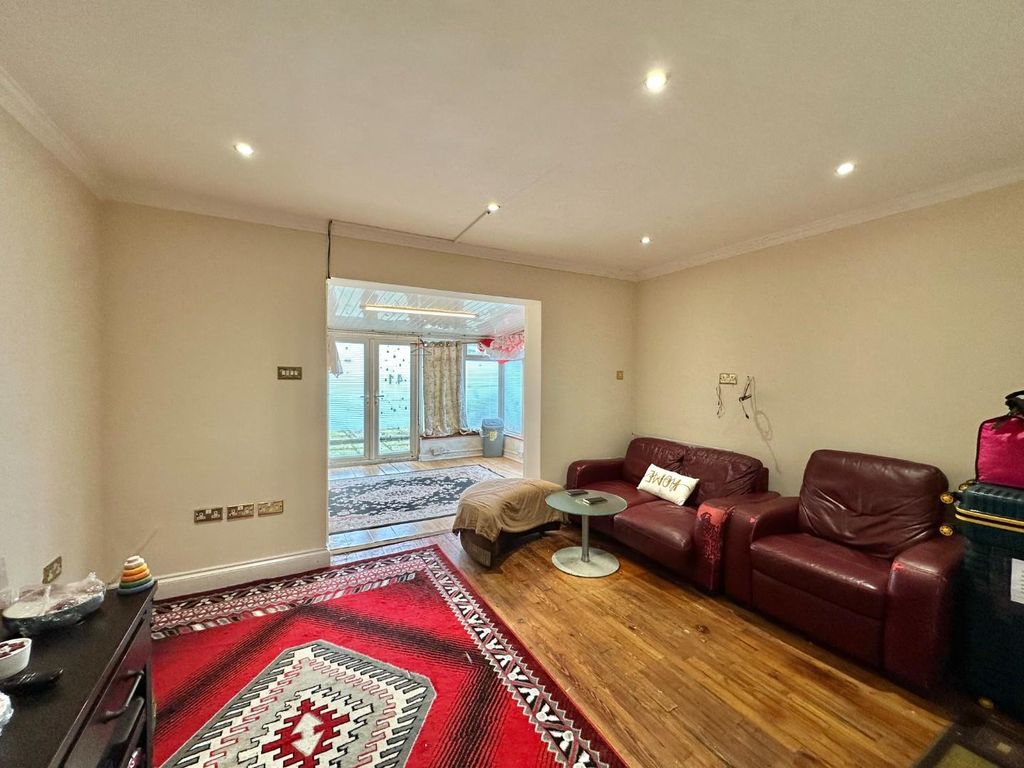 Property photo 3 of 17 Img_0910.Jpg