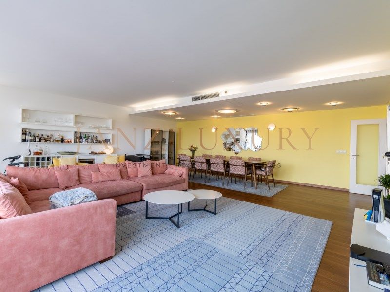 Property photo 1 of 39