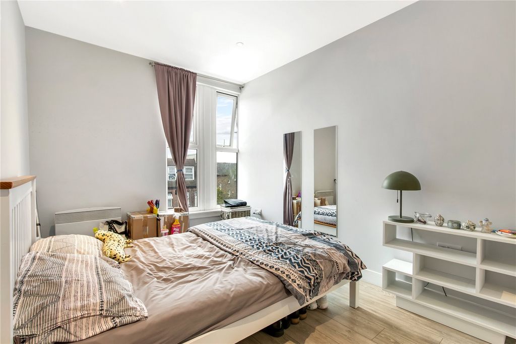 Property photo 2 of 12 Picture No. 02