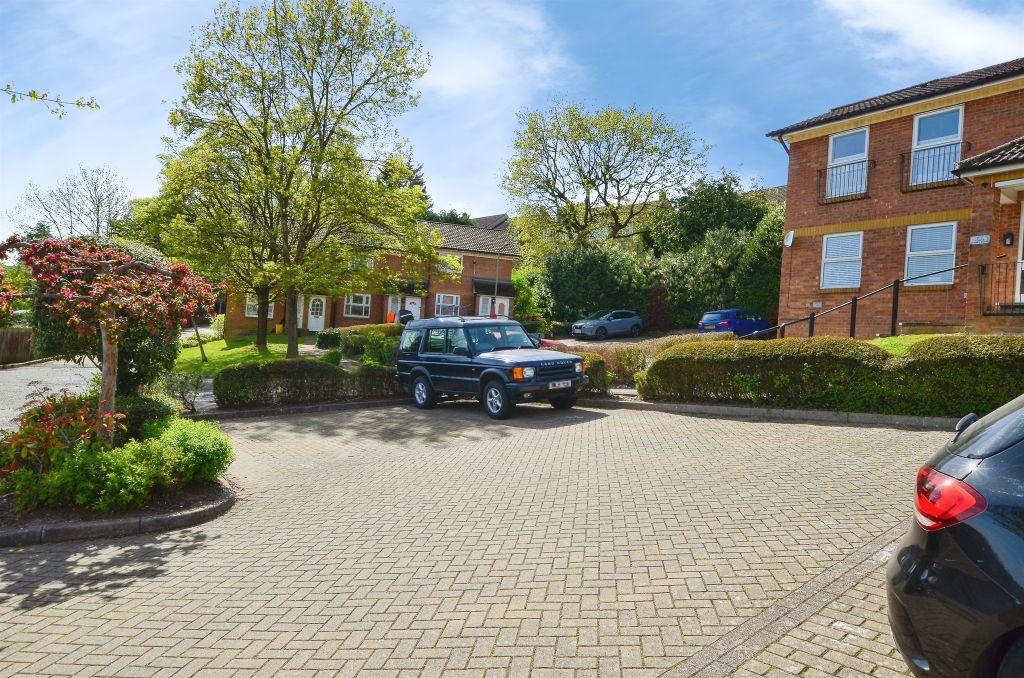 Property photo 2 of 13