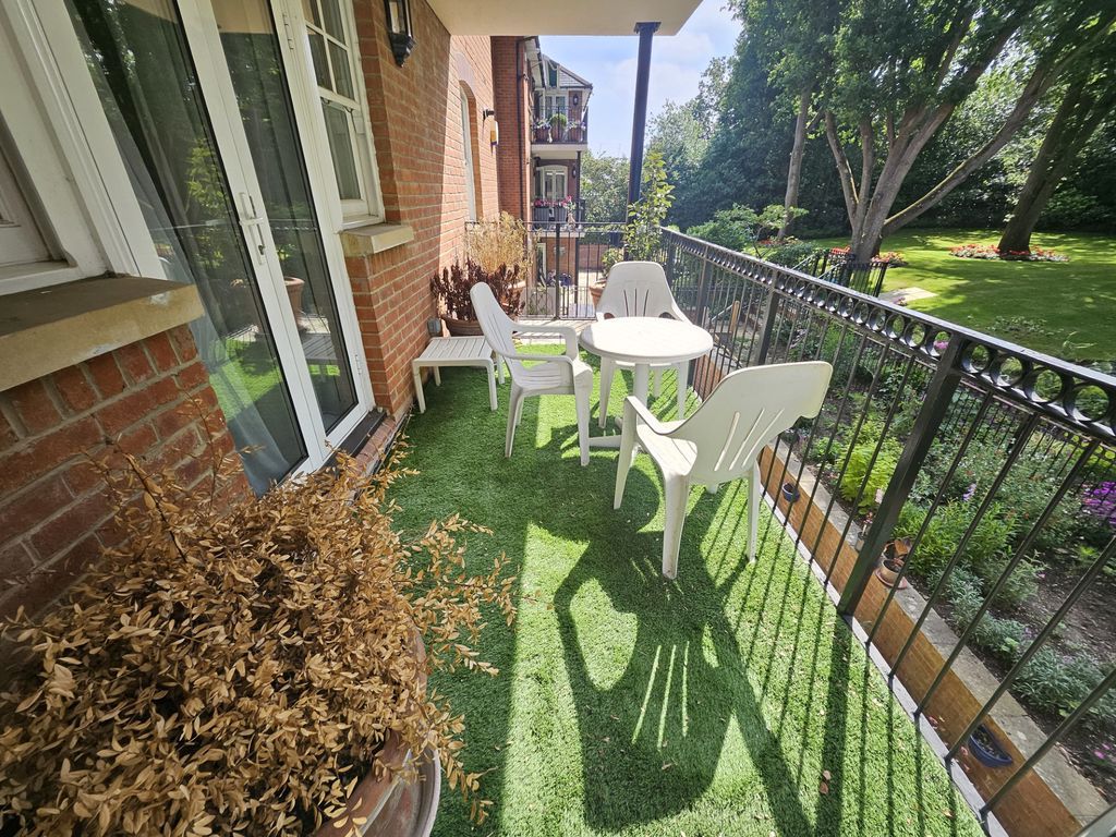 Property photo 2 of 18 Photo 18