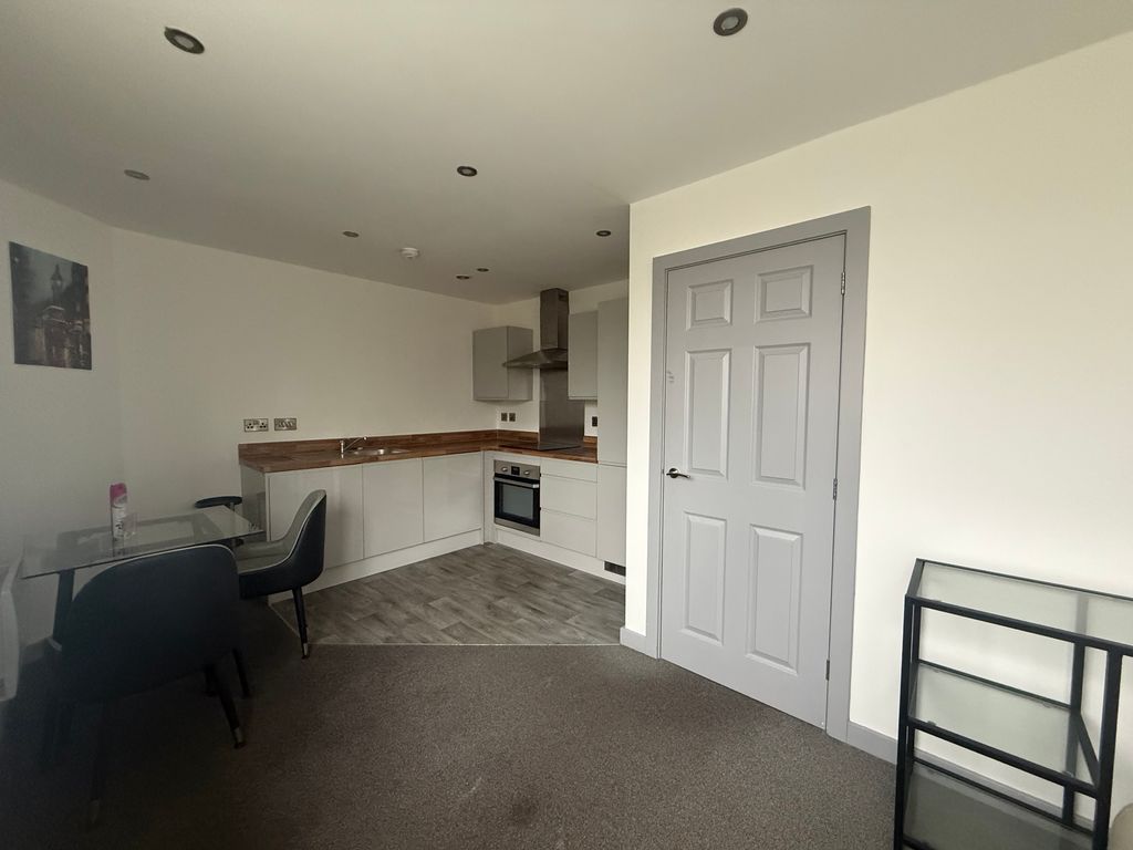 Property photo 2 of 7 Image