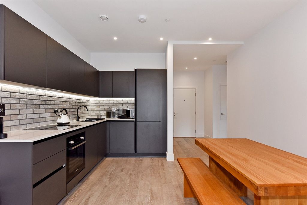 Property photo 2 of 16 Kitchen
