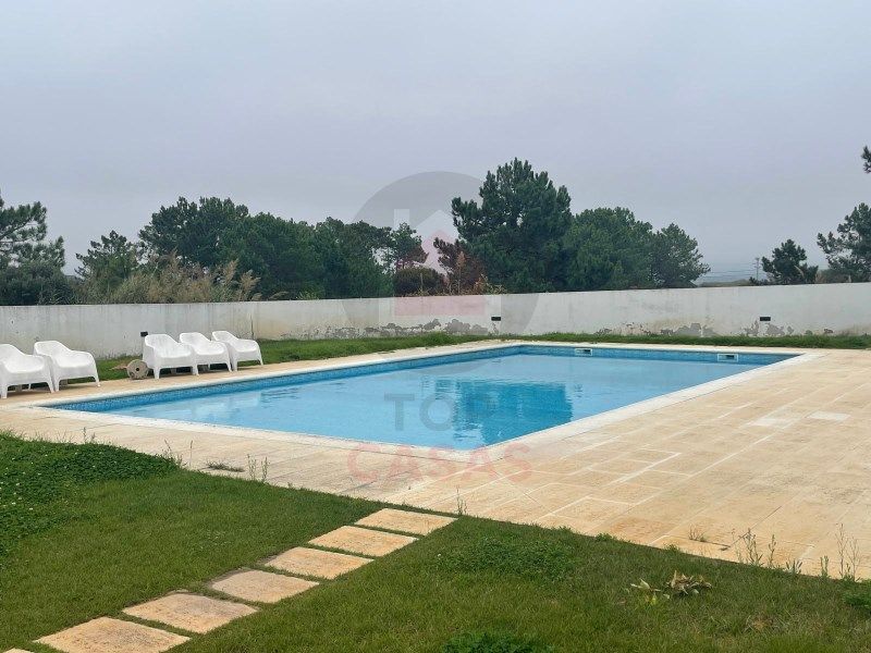 Property photo 3 of 32