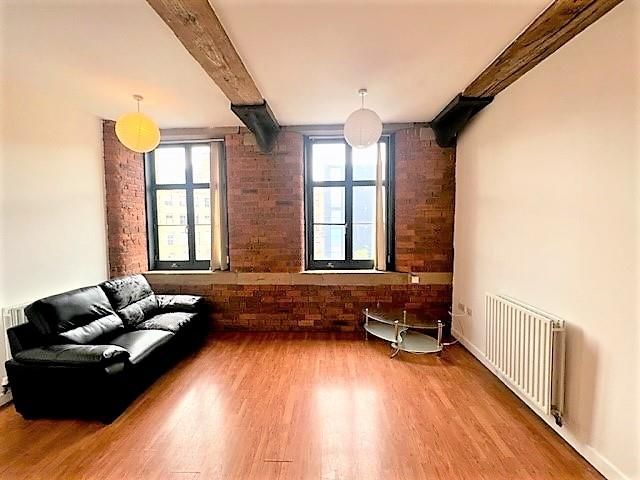 Property photo 1 of 6 Open Plan Lounge