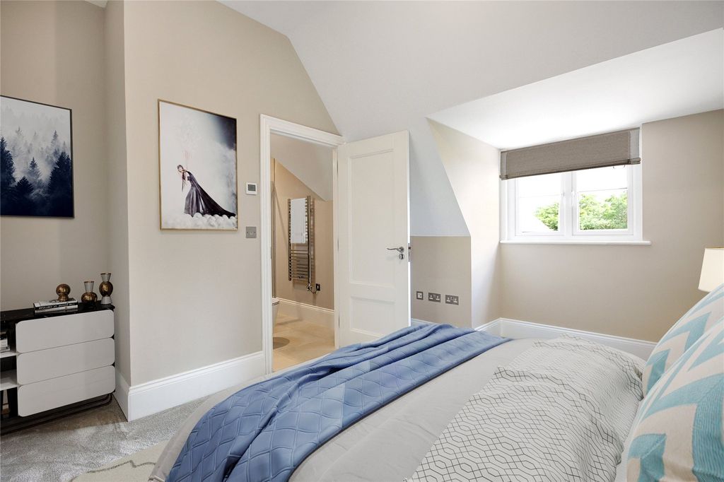Property photo 3 of 6 Plot 9 Bedroom