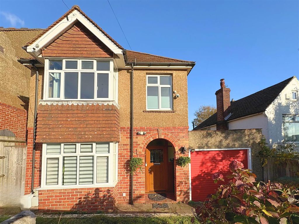 Property photo 1 of 23