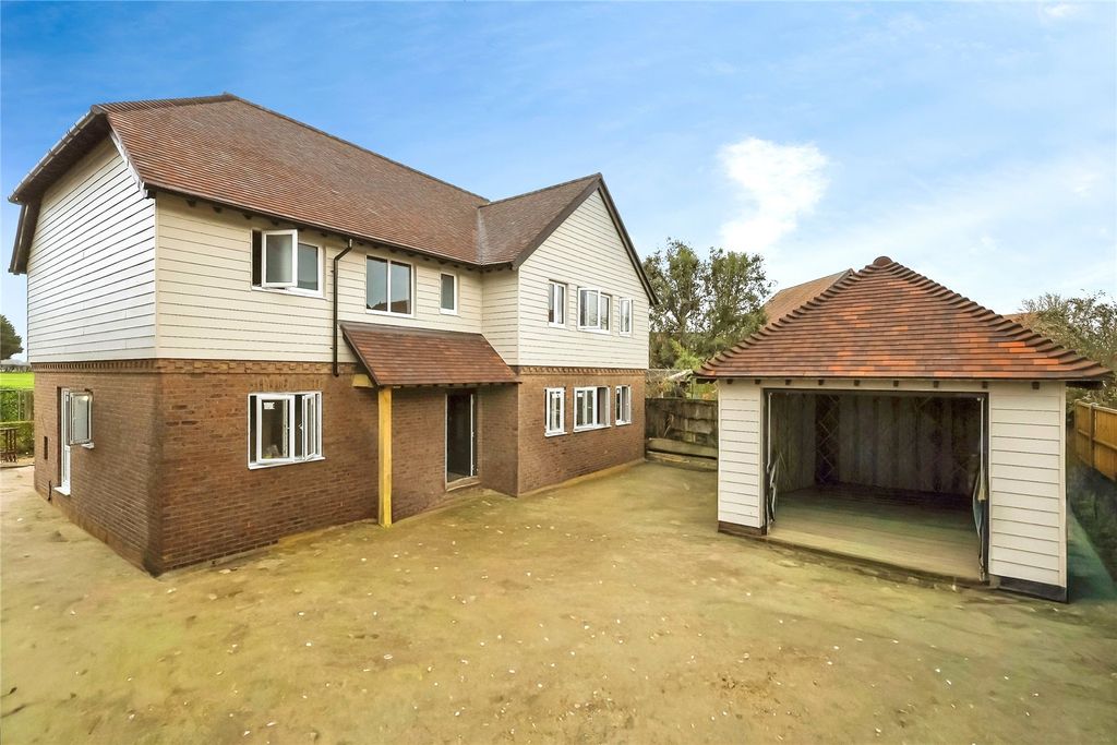 Property photo 2 of 3 Picture No. 06