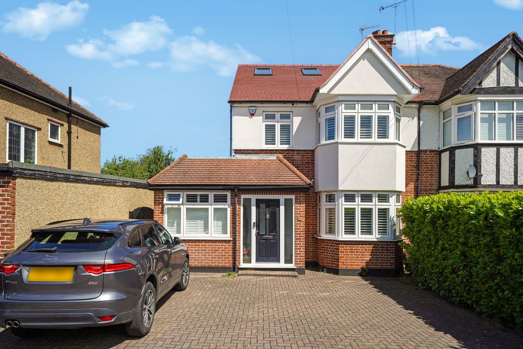 Property photo 1 of 21 4939341