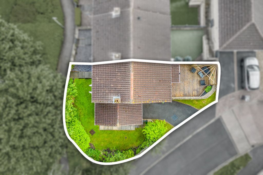 Property photo 1 of 33