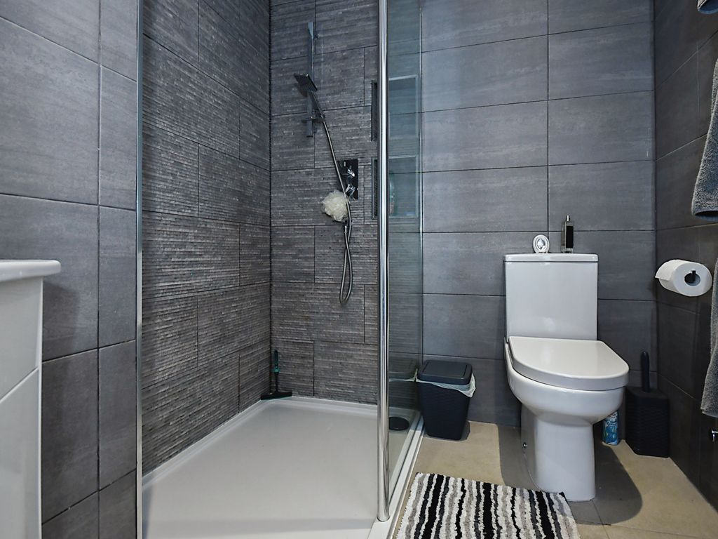 Property photo 3 of 9 Gallery