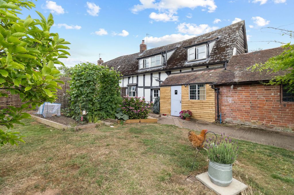 Property photo 3 of 23